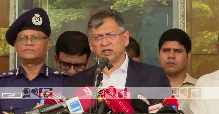 স্বরাষ্ট্রমন্ত্রী সালাহউদ্দিন আহমদ